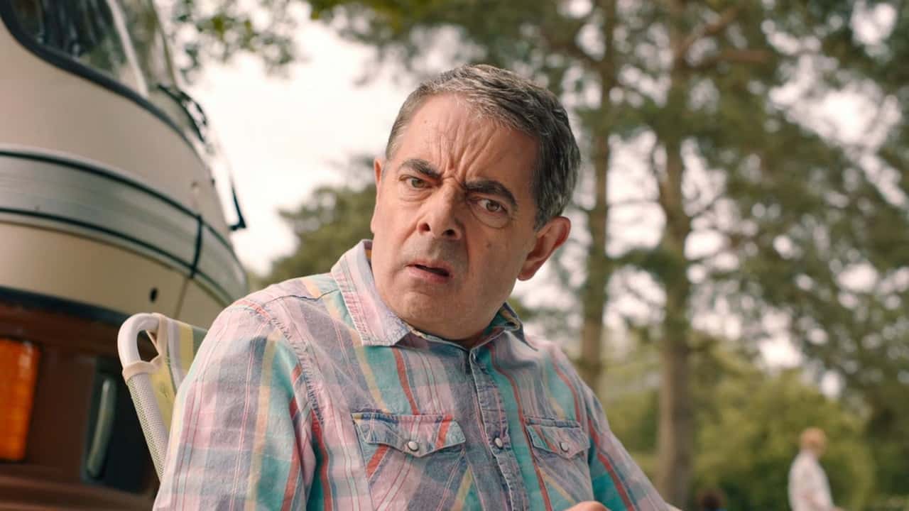 Man vs Bee 1. Sezon 9. Bölüm kapak