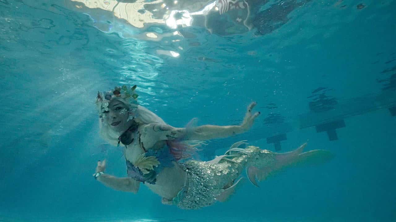 MerPeople 1. Sezon 2. Bölüm kapak