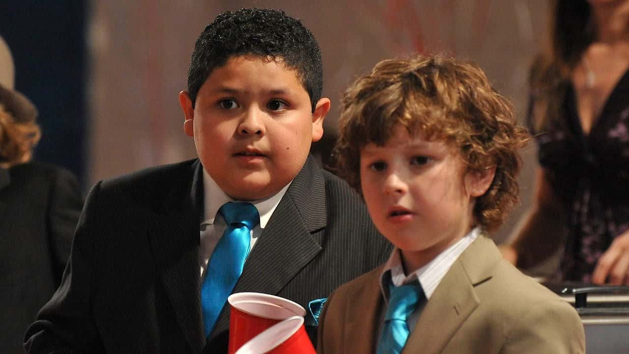 Modern Family 2. Sezon 10. Bölüm kapak