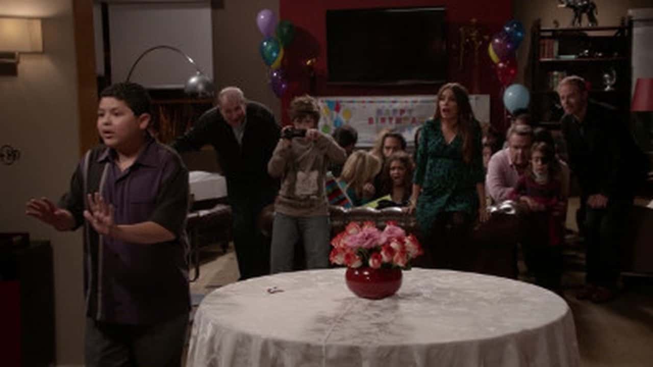 Modern Family 4. Sezon 12. Bölüm kapak