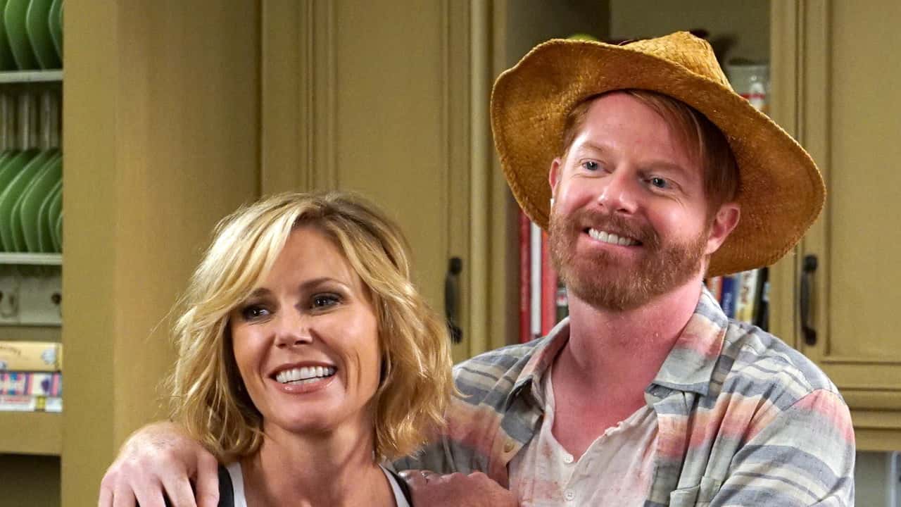 Modern Family 7. Sezon 1. Bölüm kapak