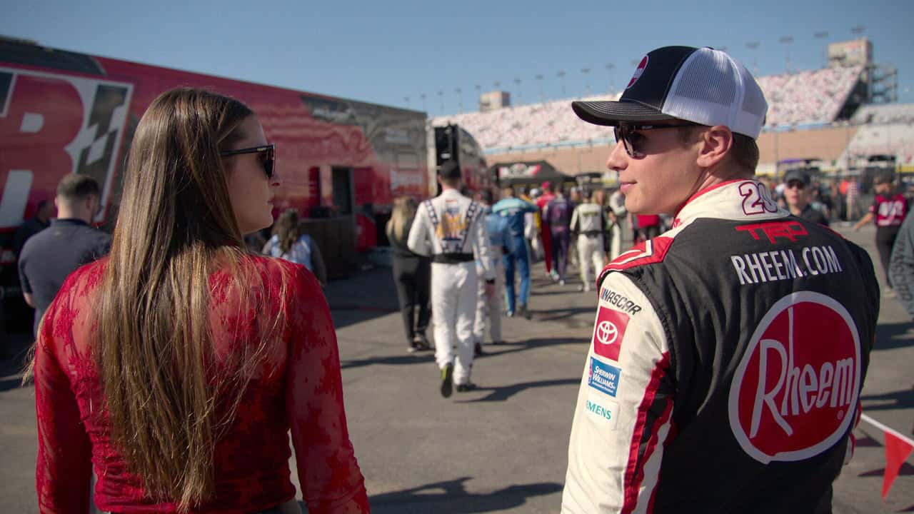 NASCAR: Tam Gaz 2. Sezon 4. Bölüm kapak