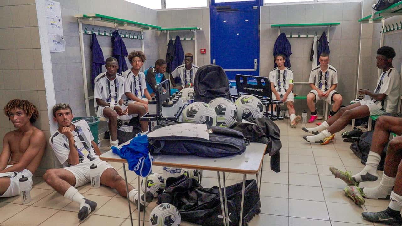 Now or Never - FC Montfermeil 1. Sezon 2. Bölüm kapak