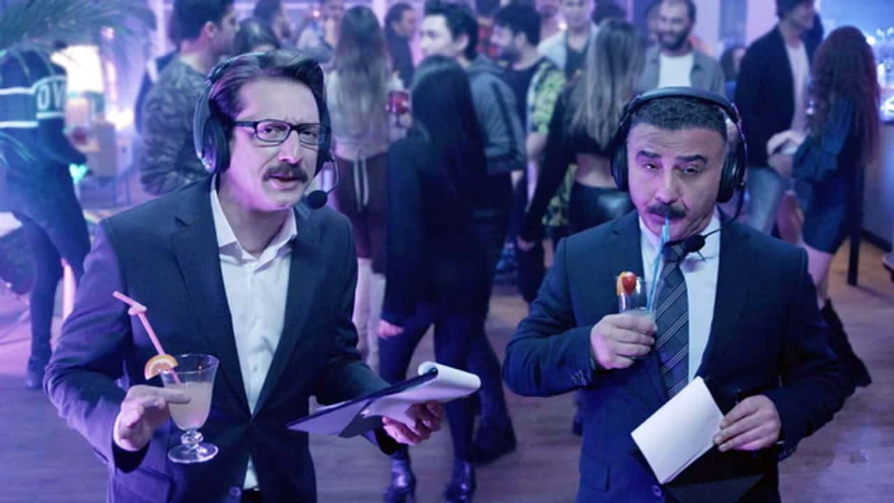 Orta! Kafa! Aşk! 2. Sezon 4. Bölüm kapak