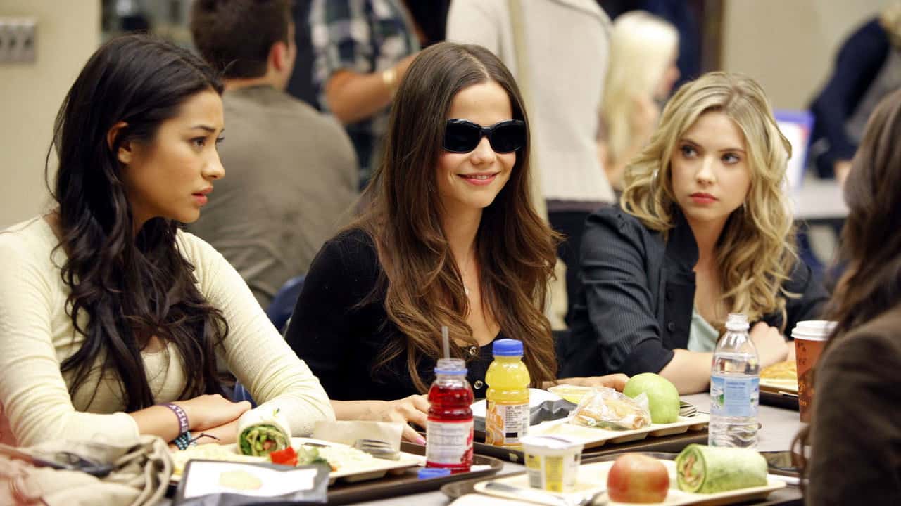 Pretty Little Liars 1. Sezon 2. Bölüm kapak