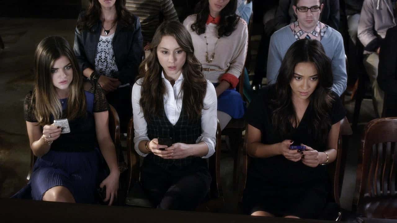Pretty Little Liars 5. Sezon 25. Bölüm kapak