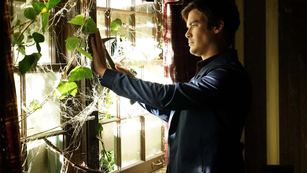 Pretty Little Liars 6. Sezon 20. Bölüm kapak