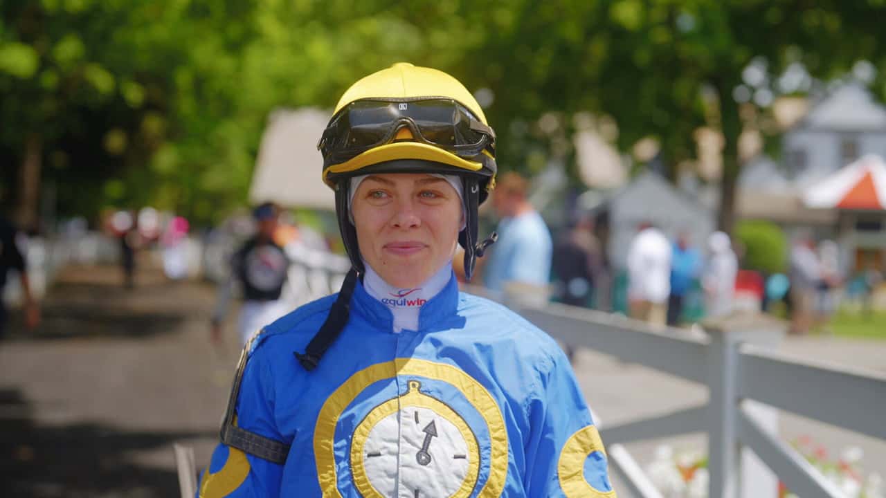 Race for the Crown 1. Sezon 5. Bölüm kapak