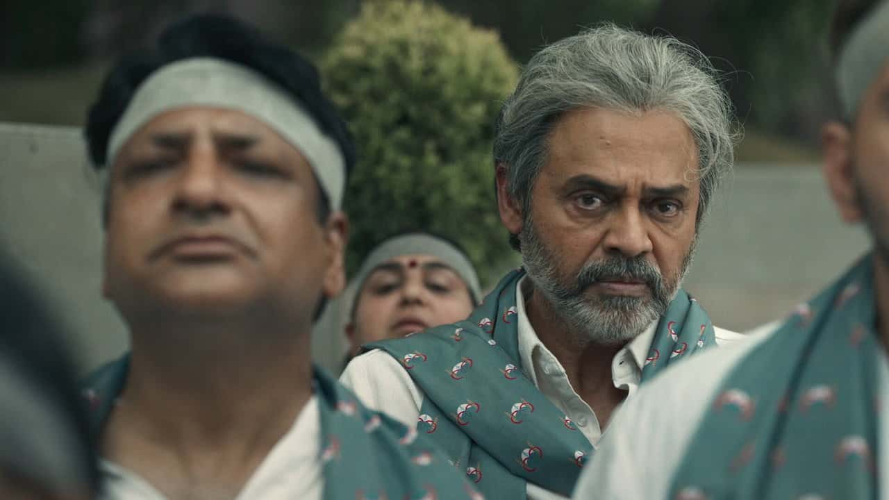 Rana Naidu 1. Sezon 1. Bölüm kapak