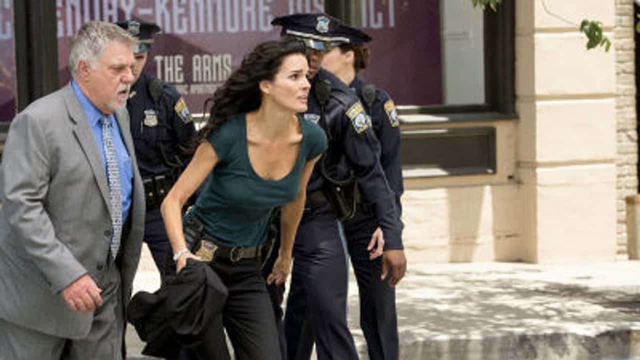 Rizzoli & Isles 6. Sezon 12. Bölüm kapak
