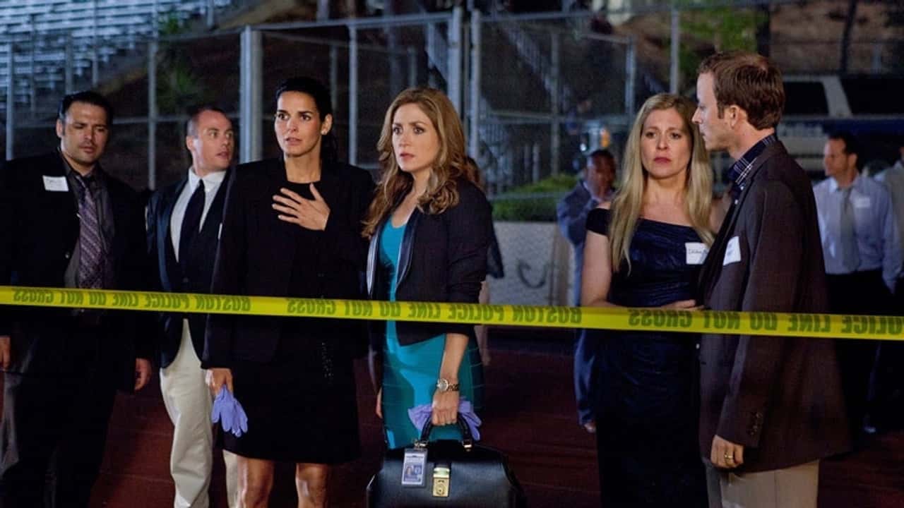 Rizzoli & Isles 7. Sezon 13. Bölüm kapak