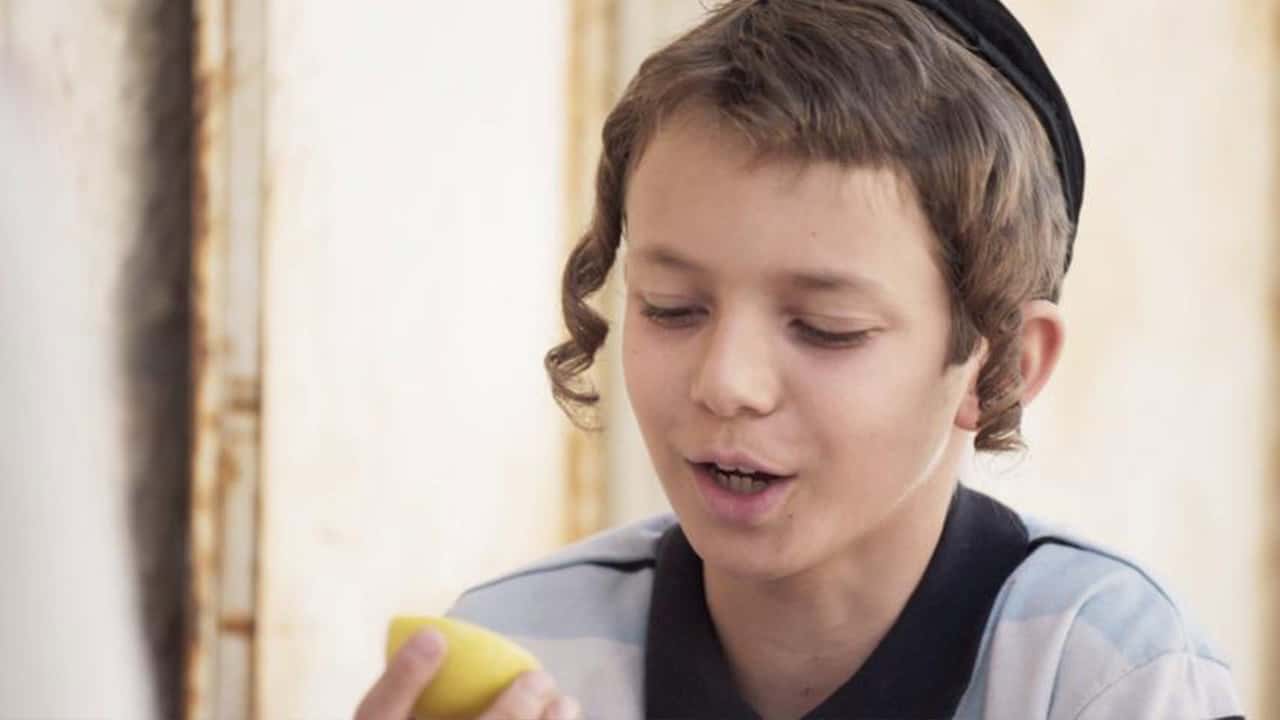 Shtisel 2. Sezon 1. Bölüm kapak