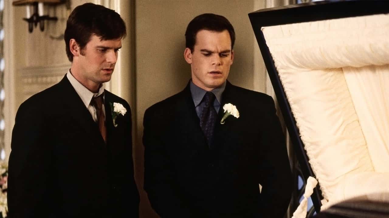 Six Feet Under 3. Sezon 5. Bölüm kapak