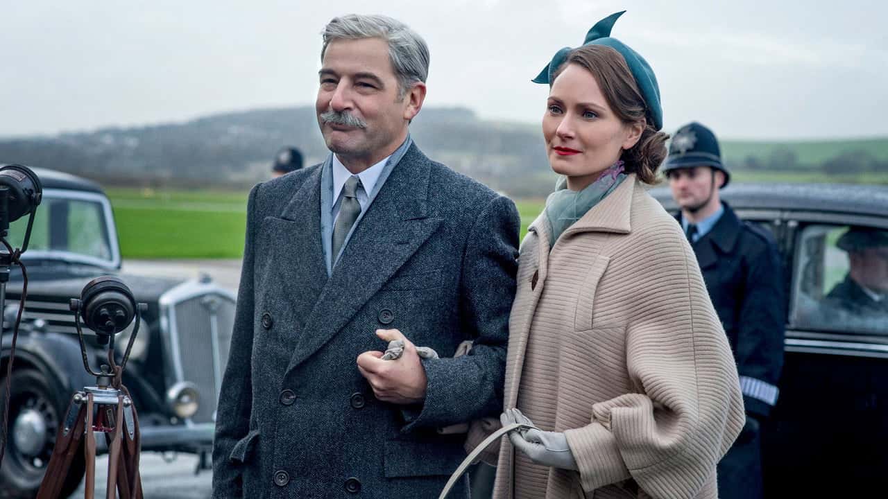 The Crown 1. Sezon 9. Bölüm kapak