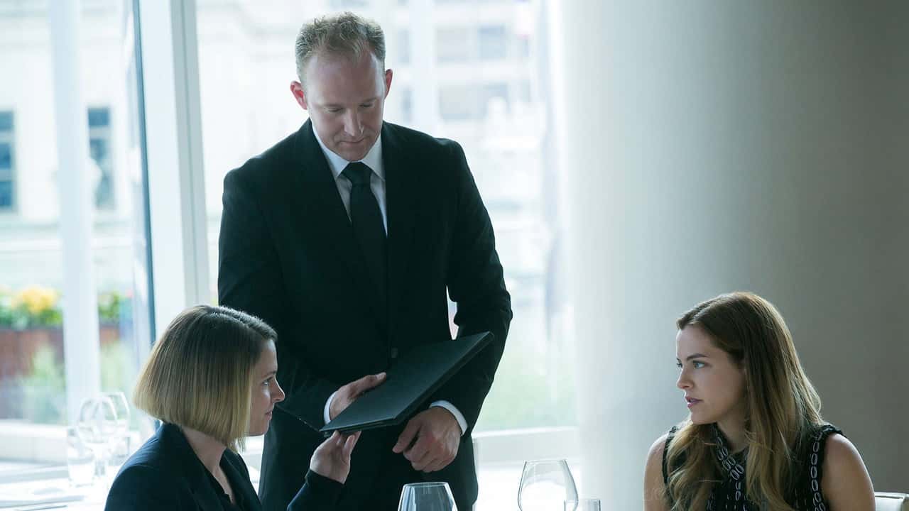The Girlfriend Experience 1. Sezon 13. Bölüm kapak