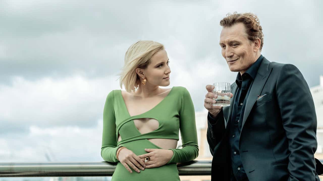 The Girlfriend Experience 3. Sezon 2. Bölüm kapak