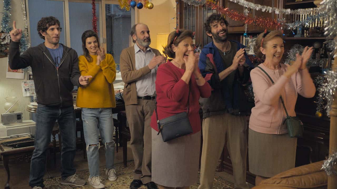 The Neighbor 1. Sezon 9. Bölüm kapak