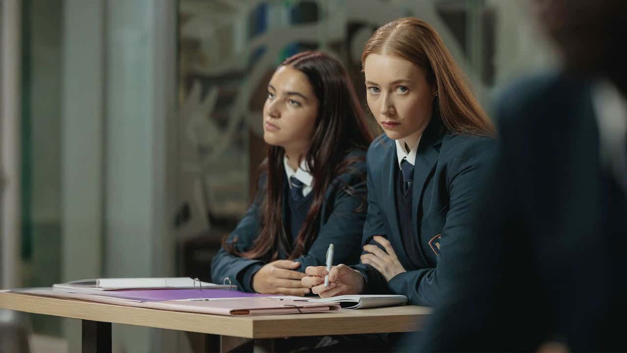 The Teacher 3. Sezon 3. Bölüm kapak