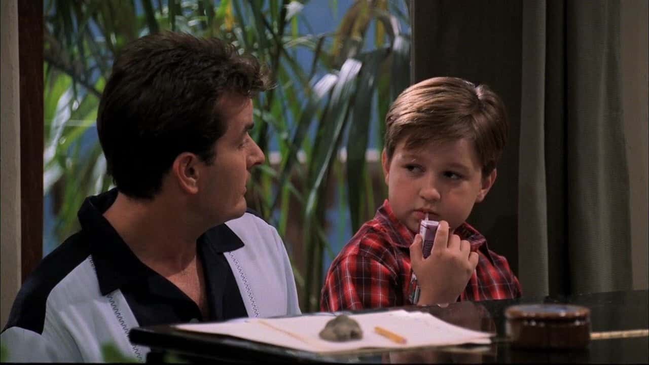 Two and a Half Men 1. Sezon 2. Bölüm kapak