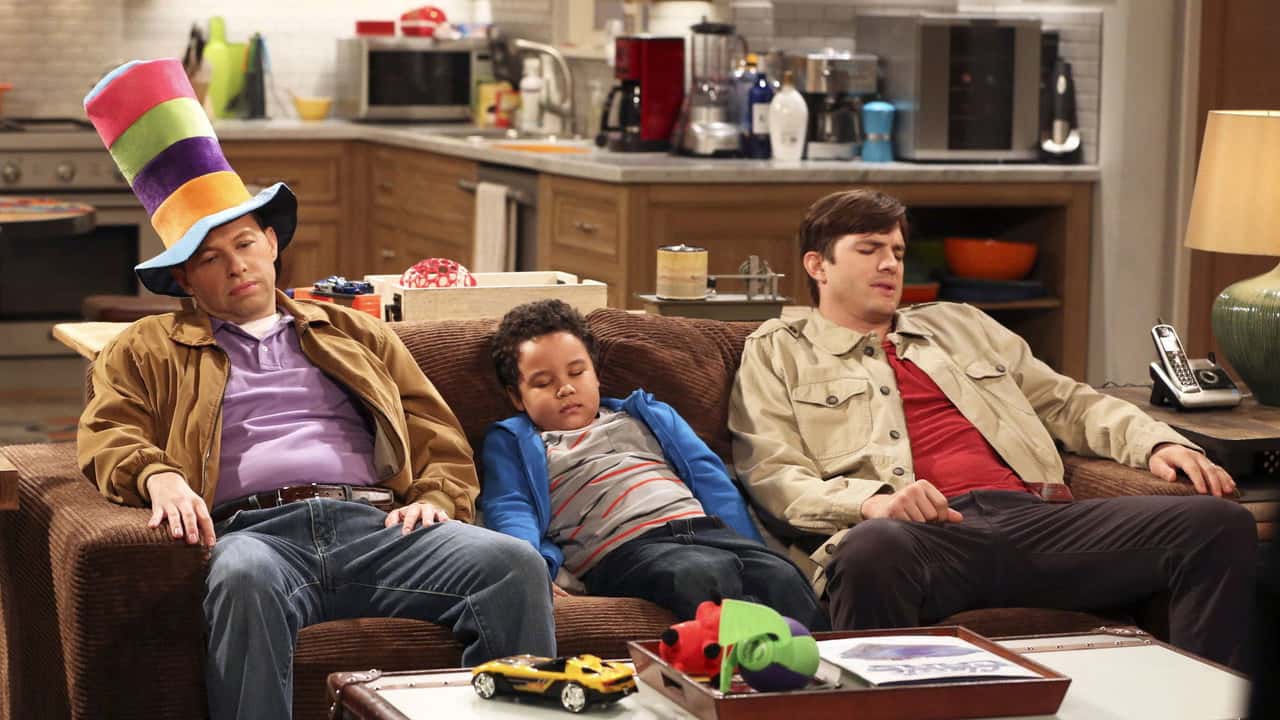 Two and a Half Men 12. Sezon 7. Bölüm kapak