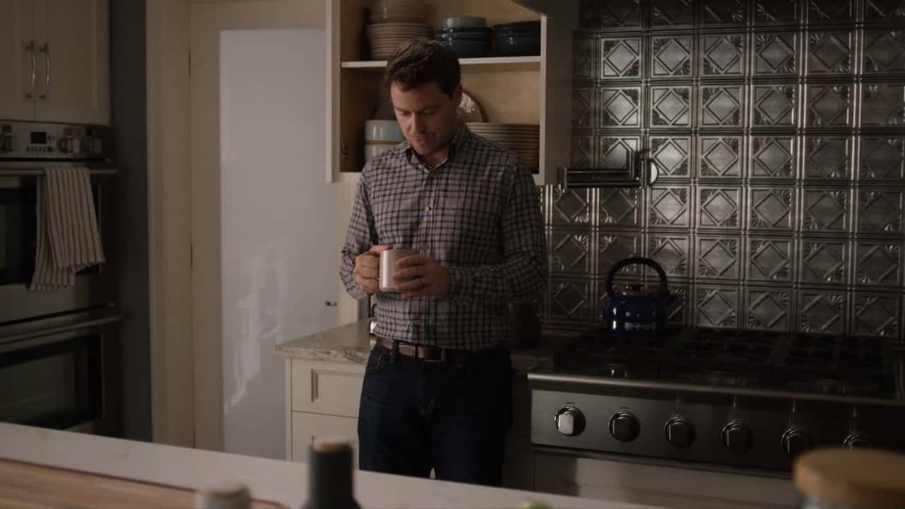 You Me Her 2. Sezon 9. Bölüm kapak