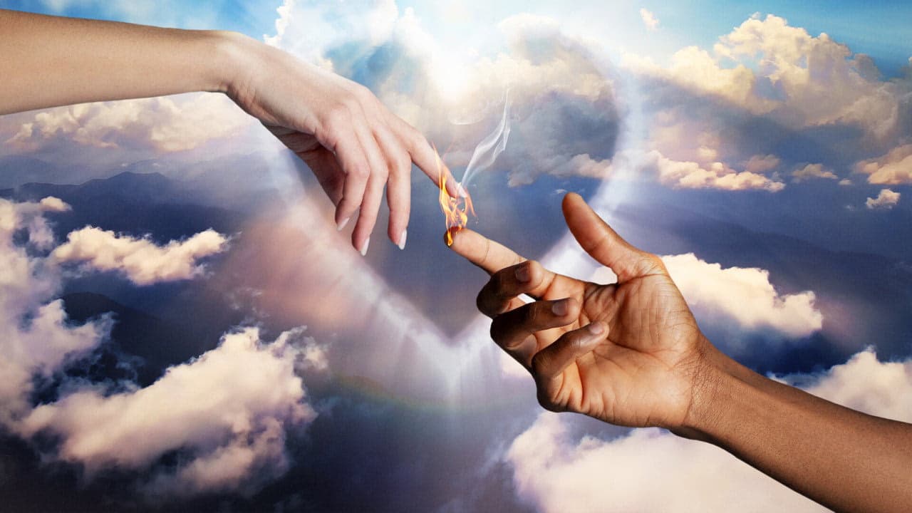 Twin Flames: Tehlikeli Sularda Aşk arka plan